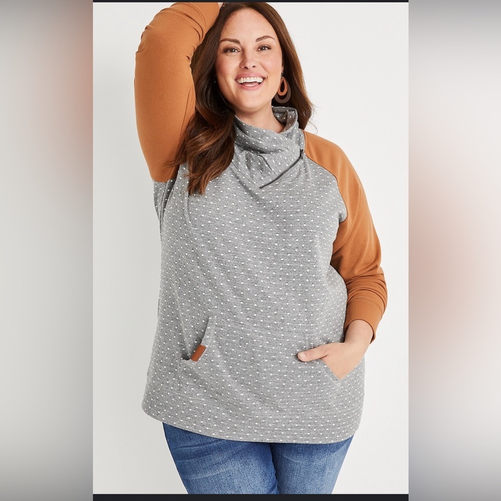 Maurice’s Plus Size Cream Asymmetric Cowl Neck Sweatshirt NWT 1X